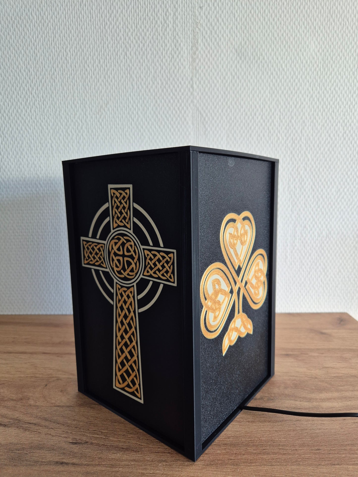 Light Box Celtique