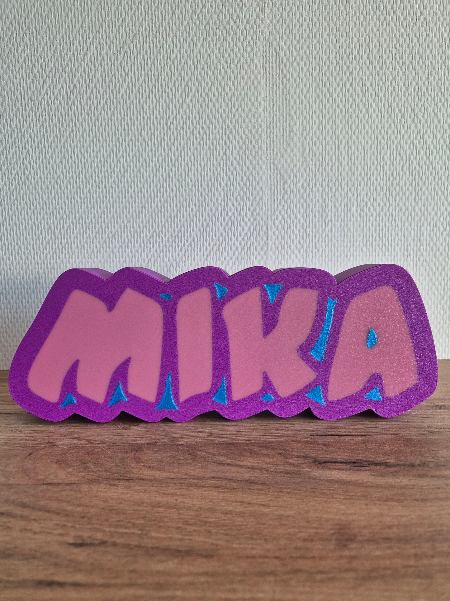 Light Box Mika