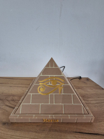 Lightbox Pyramide